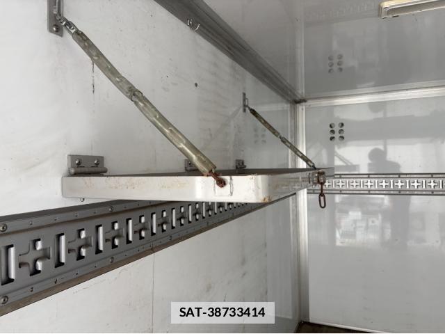 Mazda BONGO TRUCK 2019-04 7801610-11