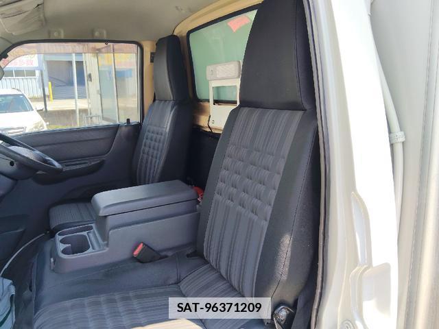 Mazda BONGO TRUCK 2019-05 7801622-6