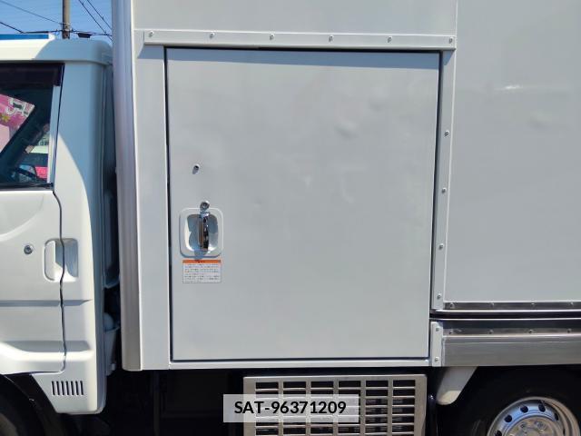 Mazda BONGO TRUCK 2019-05 7801622-8