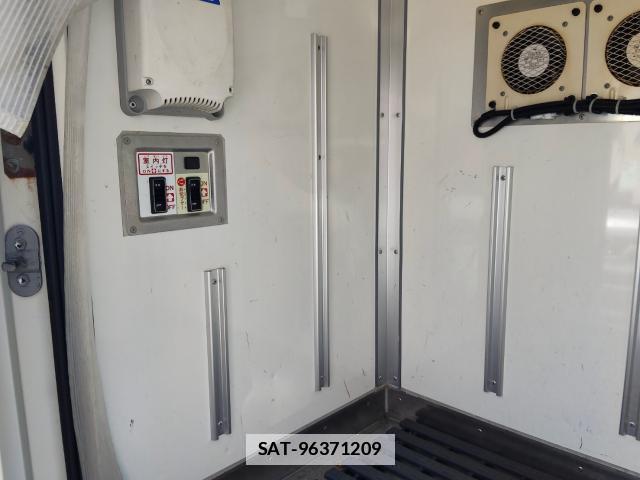 Mazda BONGO TRUCK 2019-05 7801622-9