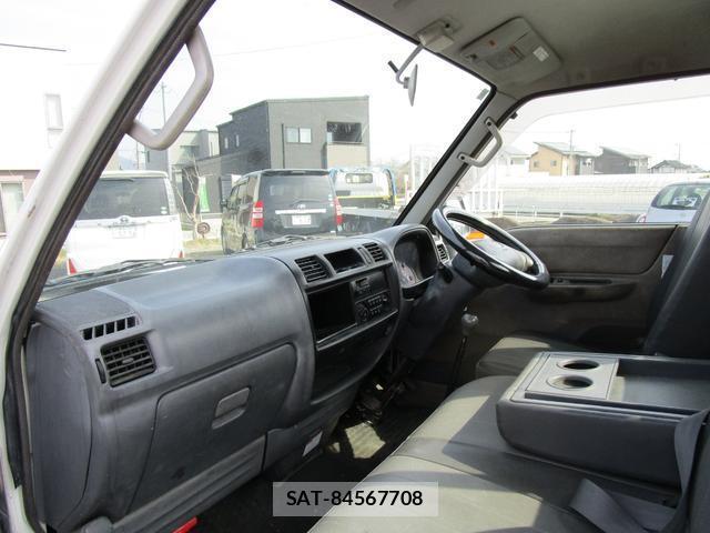 Mazda BONGO TRUCK 2006-04 7803369-4