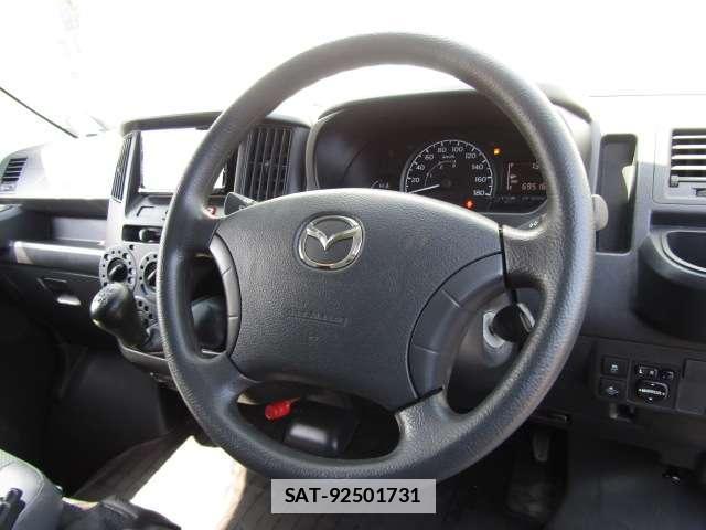 Mazda BONGO VAN 2021-08 7795517-2