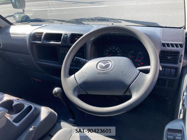 Mazda BONGO VAN 2015-05 7797578-2