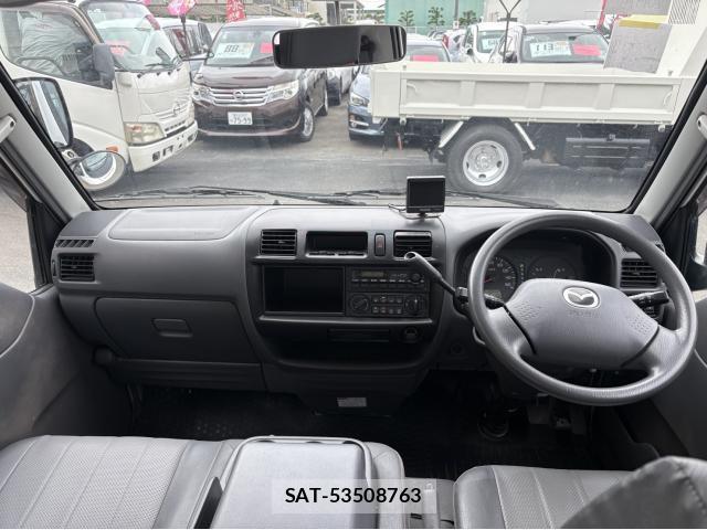 Mazda BONGO VAN 2013-01 7801649-2
