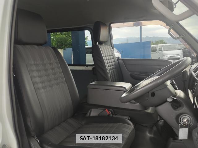 Mazda BONGO VAN 2019-10 7805722-4