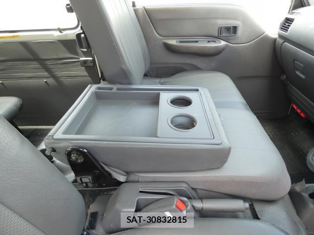 Mazda BONGO VAN 2005-08 7809754-4