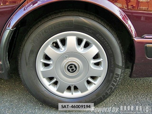 Bentley BROOKLANDS 1998-02 7796986-10
