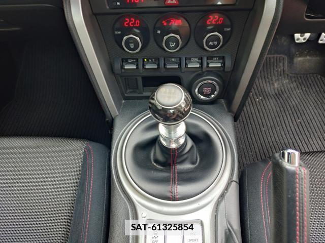 Subaru BRZ 2013-01 7793142-10