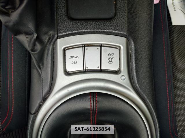 Subaru BRZ 2013-01 7793142-15