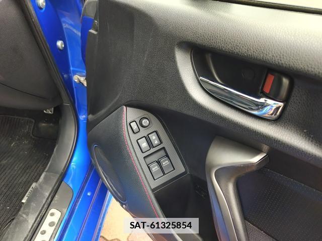 Subaru BRZ 2013-01 7793142-18