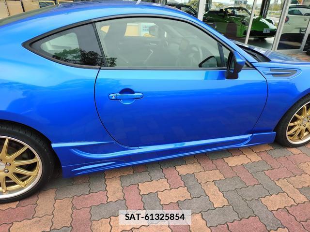 Subaru BRZ 2013-01 7793142-3