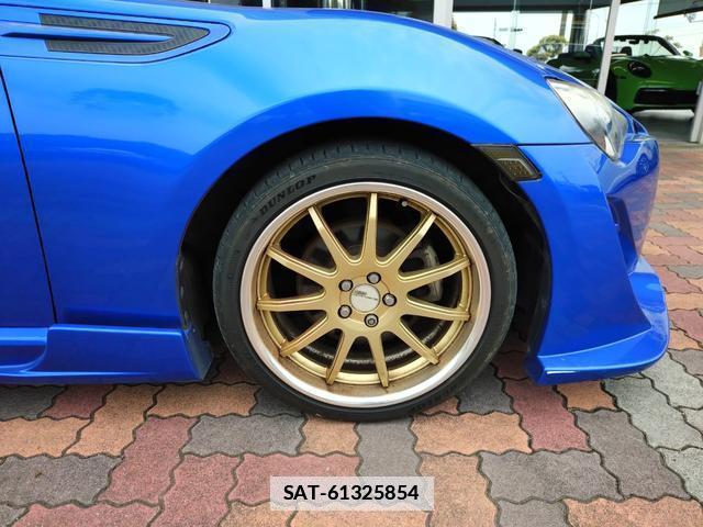 Subaru BRZ 2013-01 7793142-4