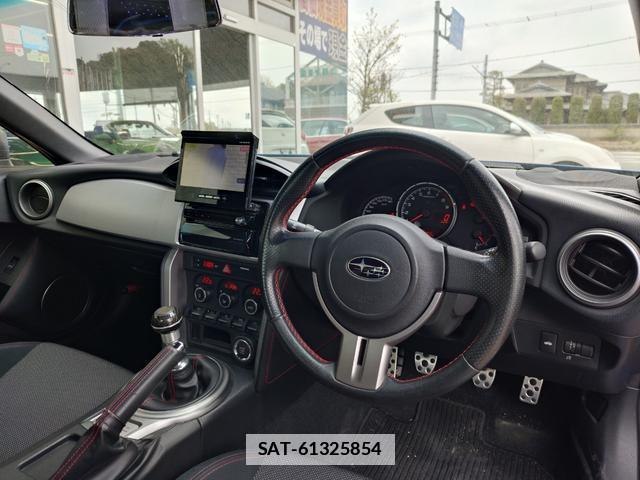 Subaru BRZ 2013-01 7793142-6