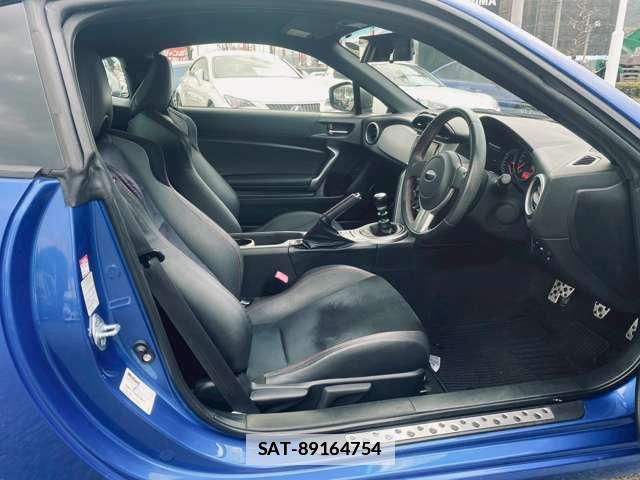 Subaru BRZ 2014-05 7795704-17