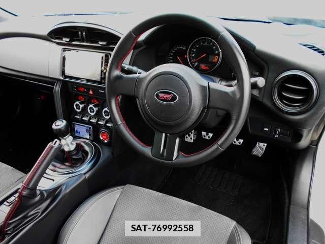 Subaru BRZ 2014-02 7795834-2