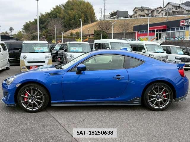 Subaru BRZ 2017-07 7795897-9