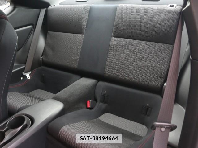 Subaru BRZ 2015-10 7796369-6