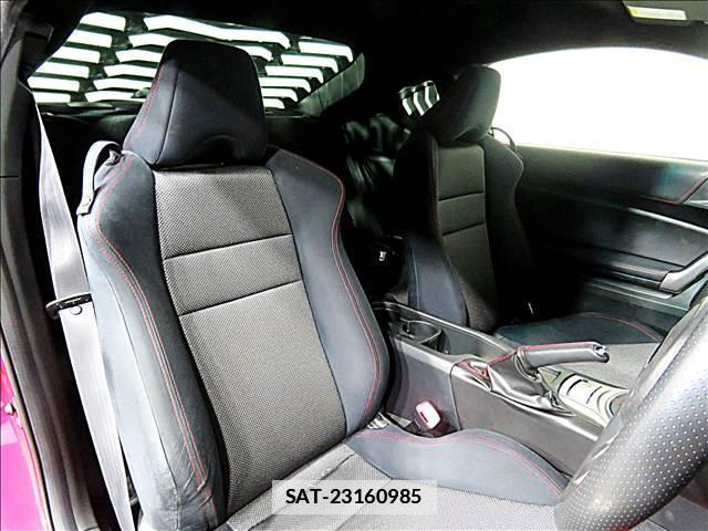 Subaru BRZ 2014-06 7802841-11
