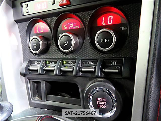 Subaru BRZ 2012-12 7802842-17