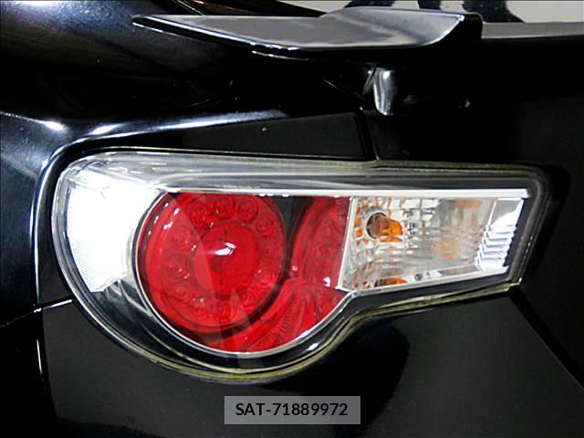 Subaru BRZ 2012-04 7802845-16