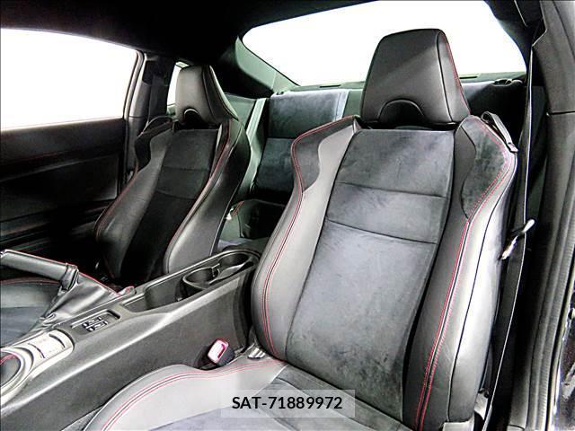 Subaru BRZ 2012-04 7802845-19