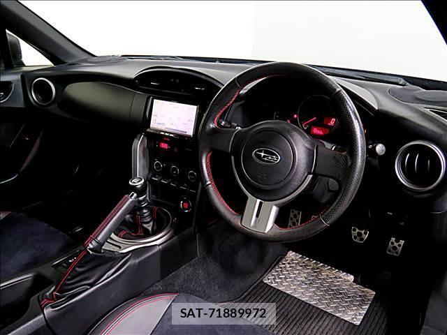 Subaru BRZ 2012-04 7802845-2