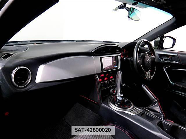 Subaru BRZ 2013-03 7802850-12