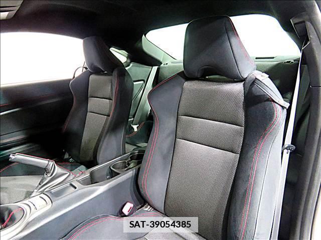 Subaru BRZ 2013-08 7802859-13