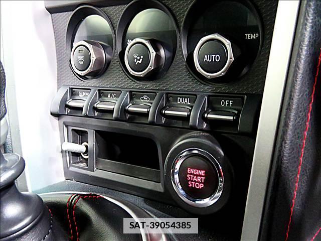 Subaru BRZ 2013-08 7802859-17