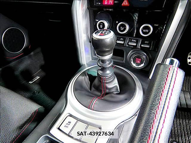 Subaru BRZ 2019-11 7802873-17