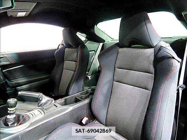 Subaru BRZ 2013-03 7802881-11