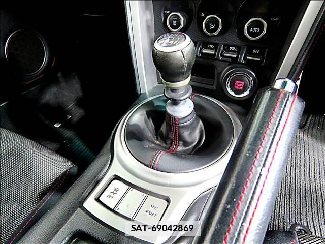 Subaru BRZ 2013-03 7802881-16
