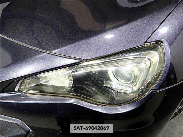 Subaru BRZ 2013-03 7802881-6
