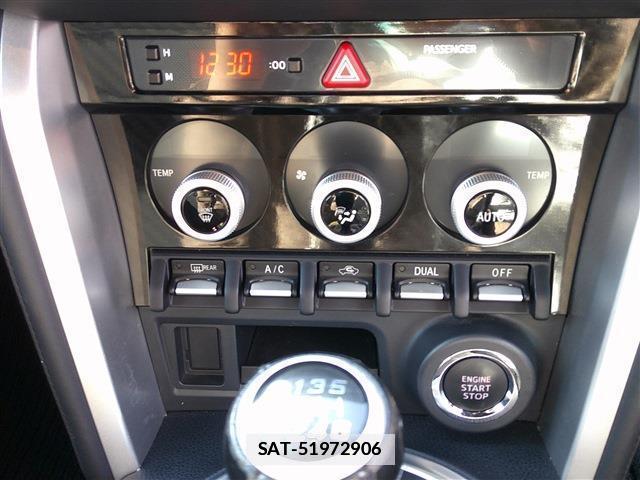 Subaru BRZ 2017-01 7802917-15