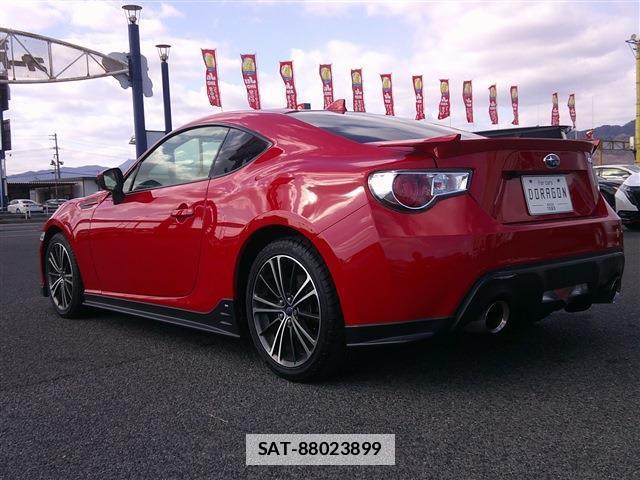 Subaru BRZ 2016-03 7802922-7