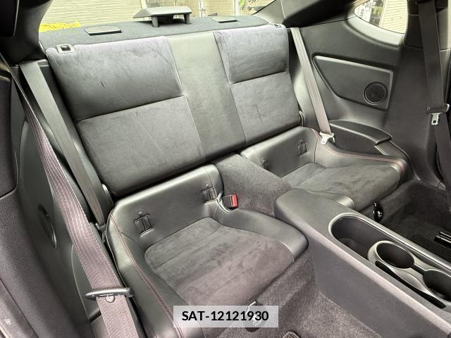 Subaru BRZ 2015-06 7803222-13