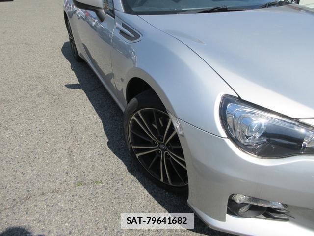 Subaru BRZ 2012-10 7806981-18
