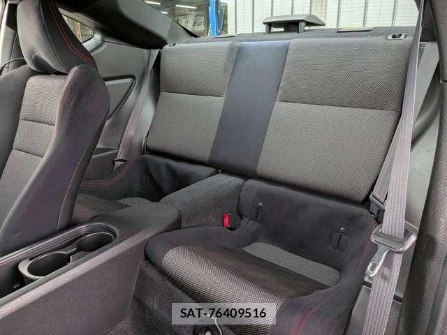 Subaru BRZ 2012-05 7809907-10