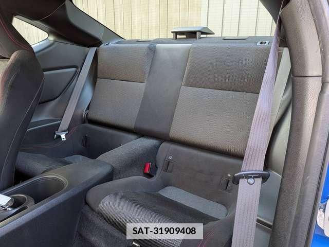 Subaru BRZ 2016-03 7809911-10