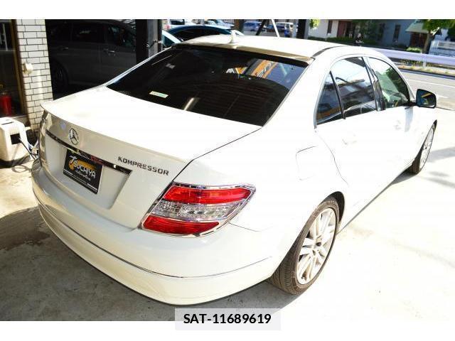 Mercedes Benz C-CLASS 2009-01 7799561-4