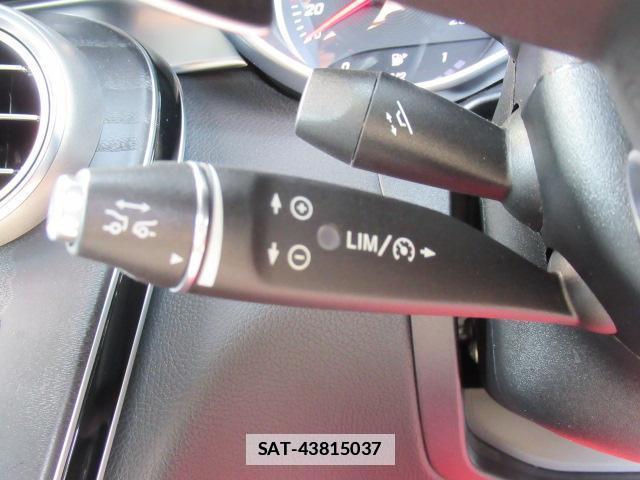 Mercedes Benz C-CLASS 2017-08 7802719-10