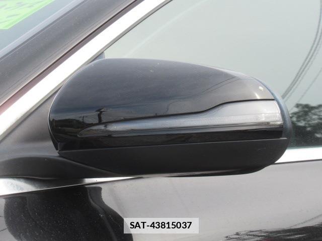 Mercedes Benz C-CLASS 2017-08 7802719-14