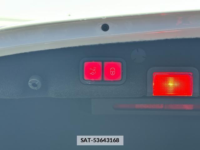 Mercedes Benz C-CLASS 2019-10 7803602-13