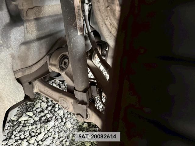 Mercedes Benz C-CLASS 2016-06 7805948-17