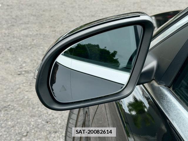 Mercedes Benz C-CLASS 2016-06 7805948-6