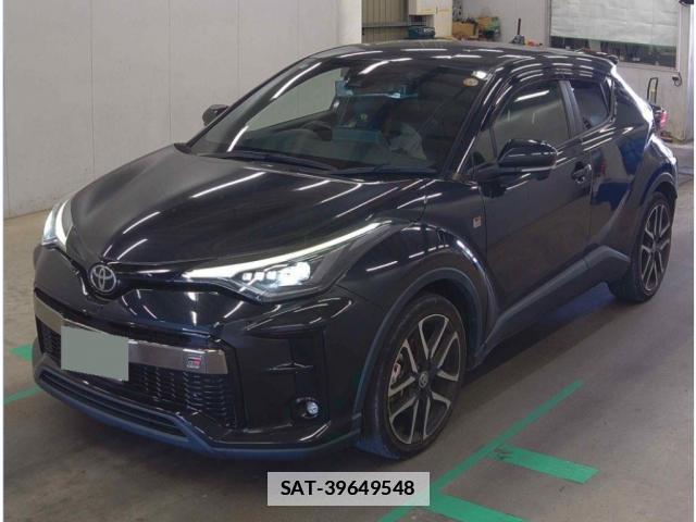 Toyota C-HR 2022-04 7793814-4