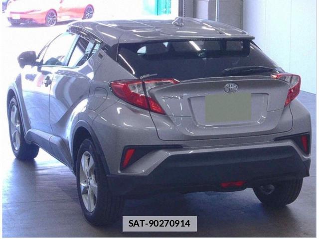 Toyota C-HR 2017-01 7793876-1