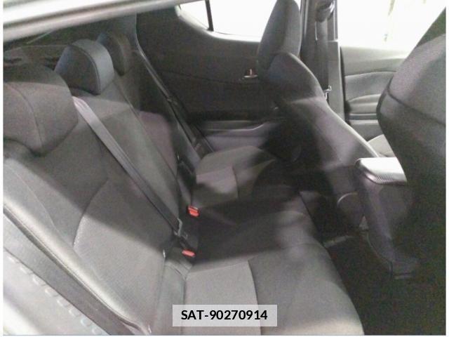Toyota C-HR 2017-01 7793876-3