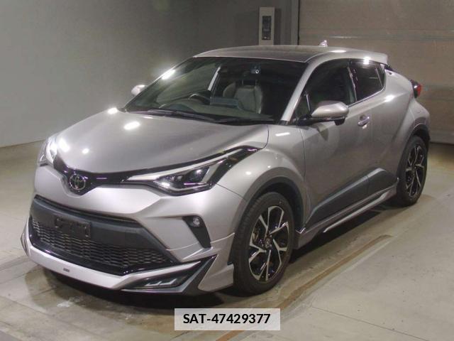 Toyota C-HR 2023-02 7793996-6