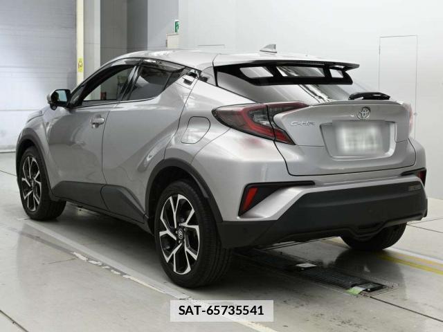 Toyota C-HR 2017-03 7793997-1